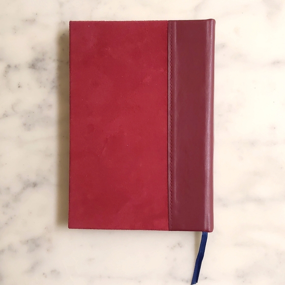 NWOT. Vintage Leather and velure hardcover Journal book. - Picture 2 of 4